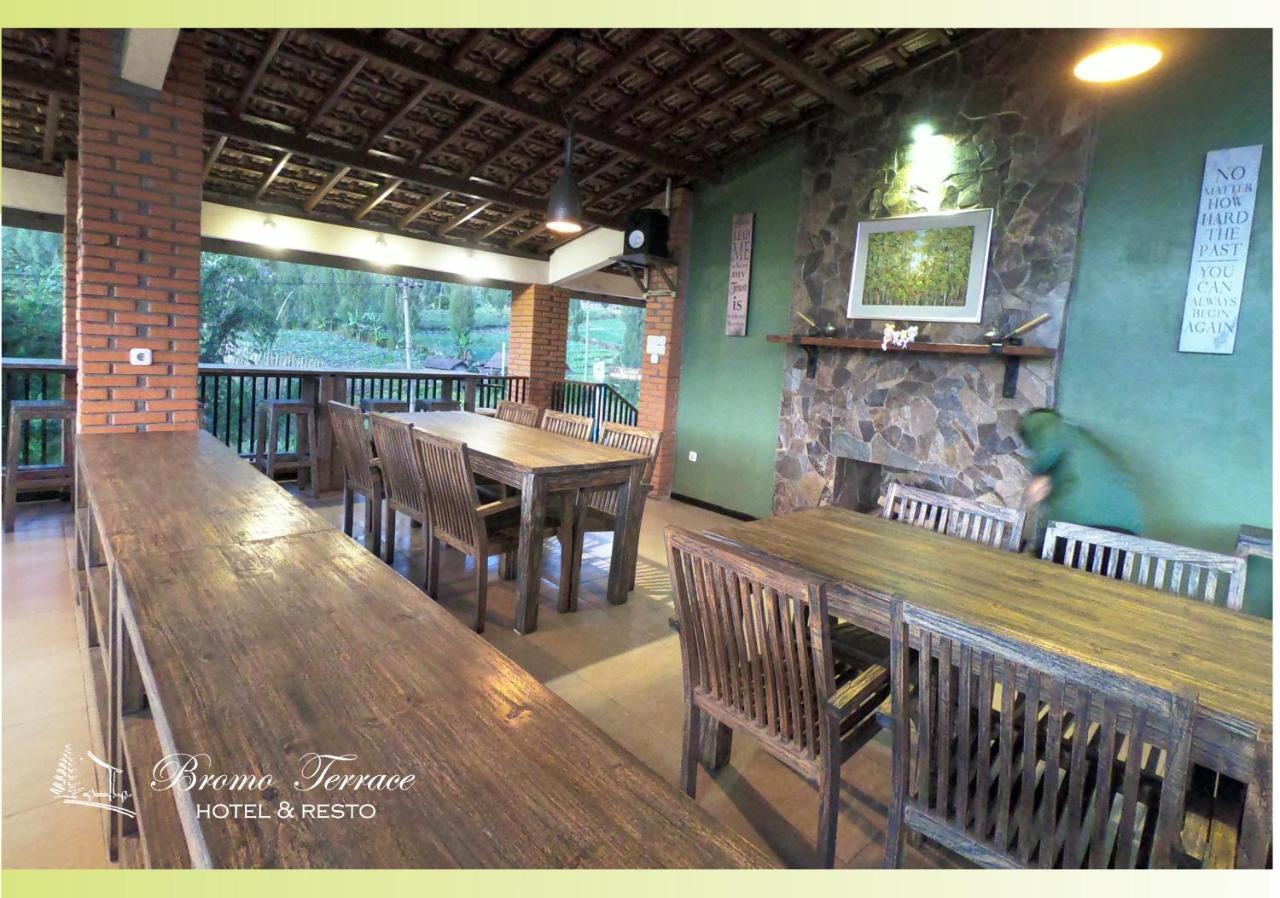 Bromo Terrace Hotel Ngoại thất bức ảnh