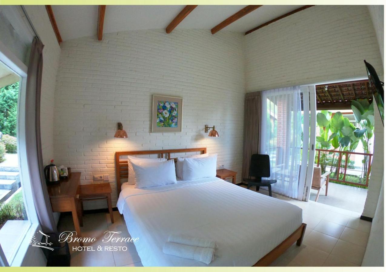 Bromo Terrace Hotel Ngoại thất bức ảnh